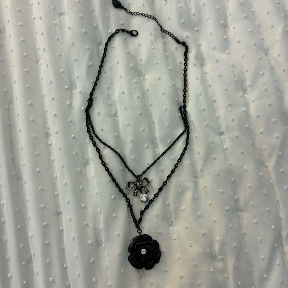 Betsey Johnson necklace